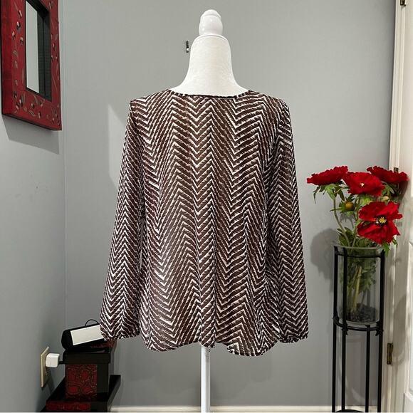 NEW Charming Charlie Longline Flutter Chevron Stripe Two Tone Choker Blouse NWT - Picture 3 of 16